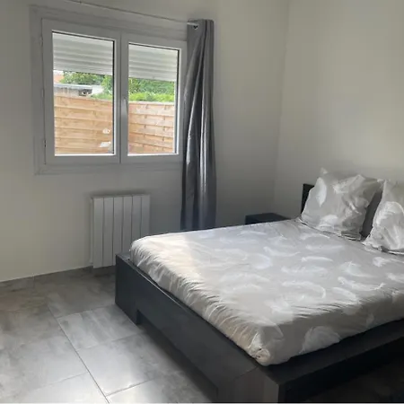 Appartement Meuble Saint-Rambert-dʼAlbon Buitenkant foto